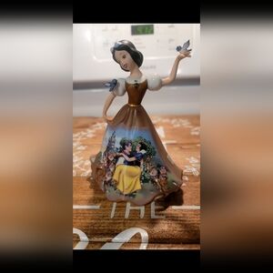 Disney Snow White Figurine with Brown and Yellow Dress